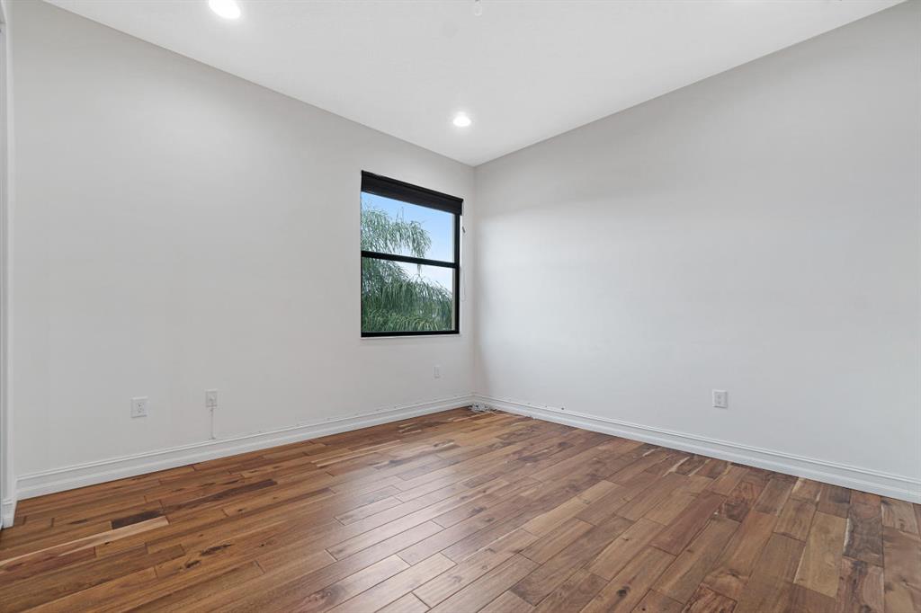 ATLANTIC COMMONS PL 5 - Residential