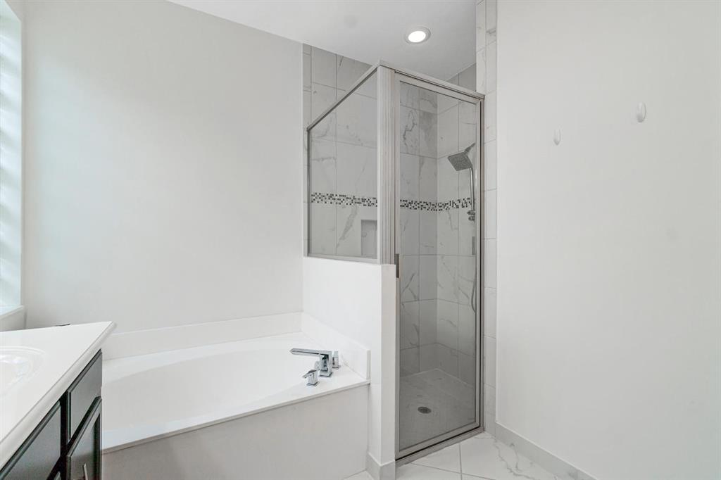 ATLANTIC COMMONS PL 5 - Residential