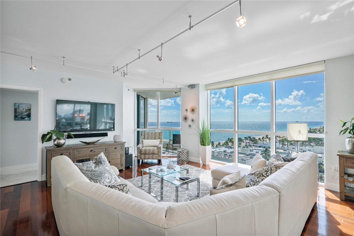 LAS OLAS BEACH CLUB - Residential Lease