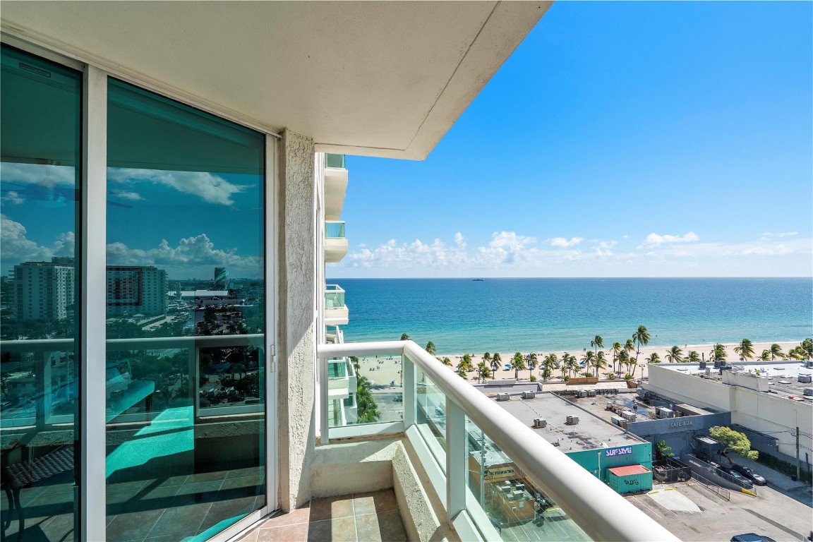 LAS OLAS BEACH CLUB - Residential Lease