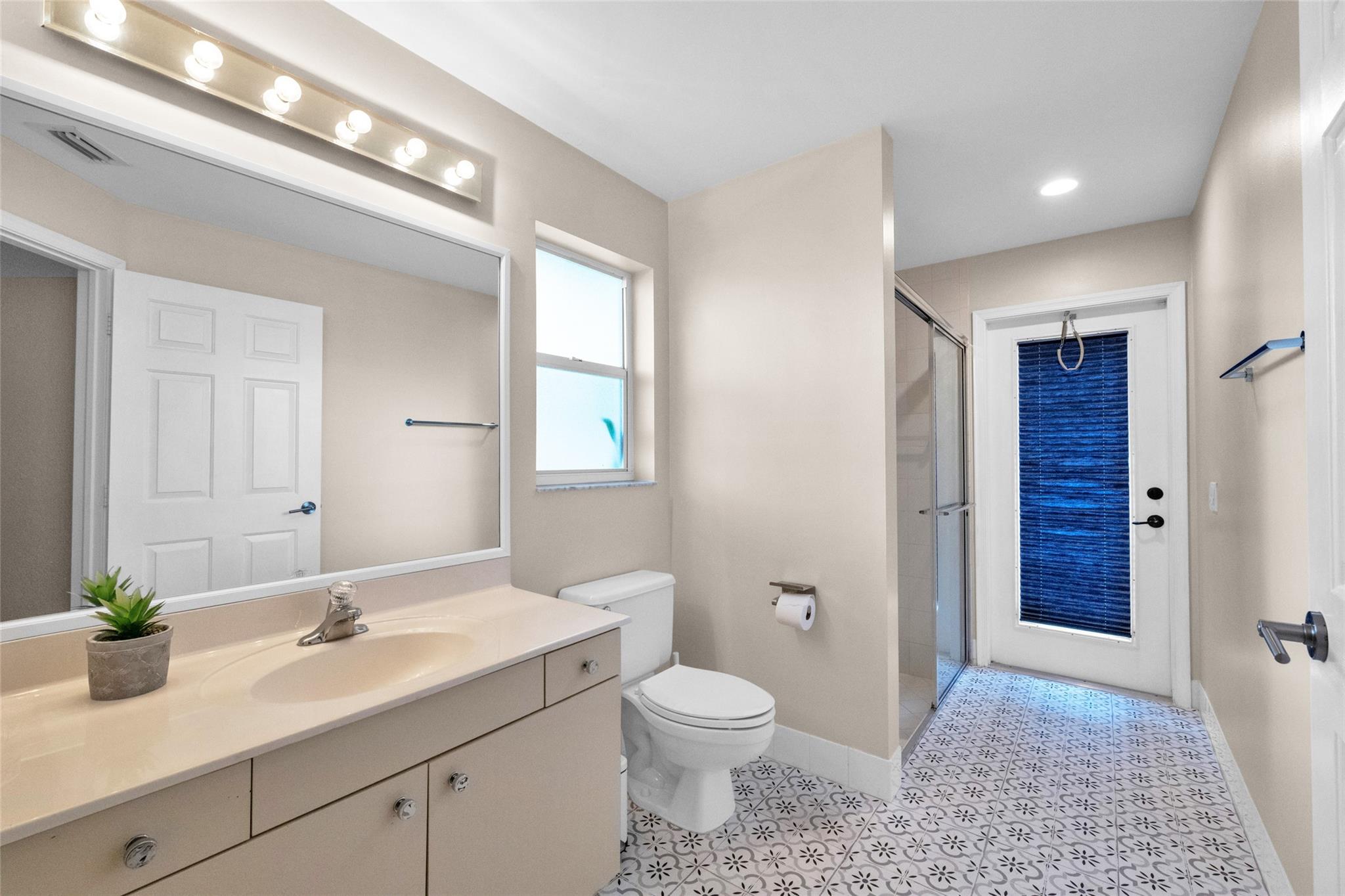 Sector 7 - Parcels F, G, - Residential Lease