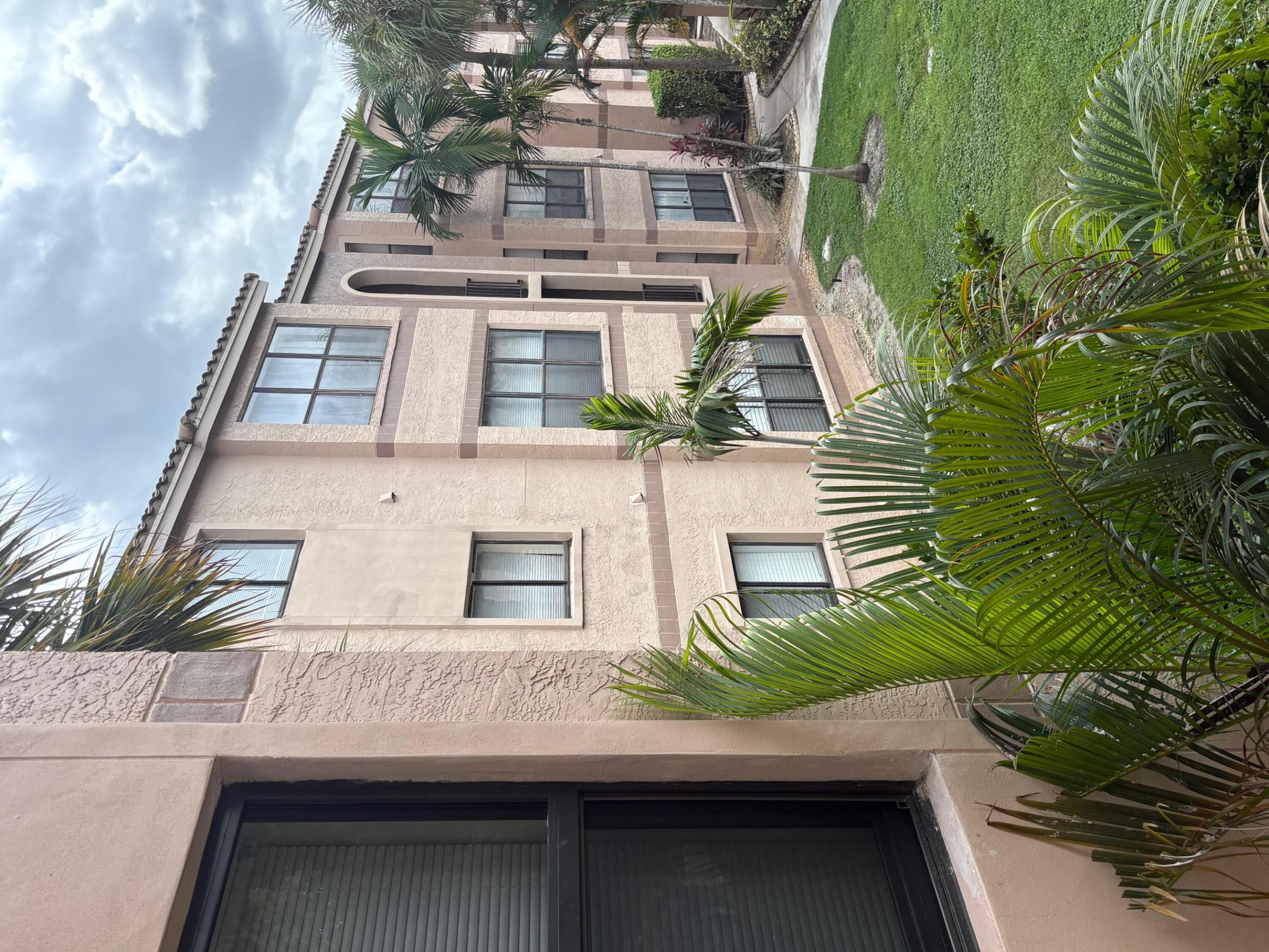 SUNDANCE AT DAVIE CONDO - Residential