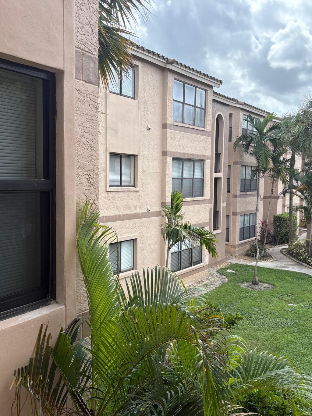 Photo of 2846 S University Drive #4206, Davie, FL 33328 (MLS # R11136590)