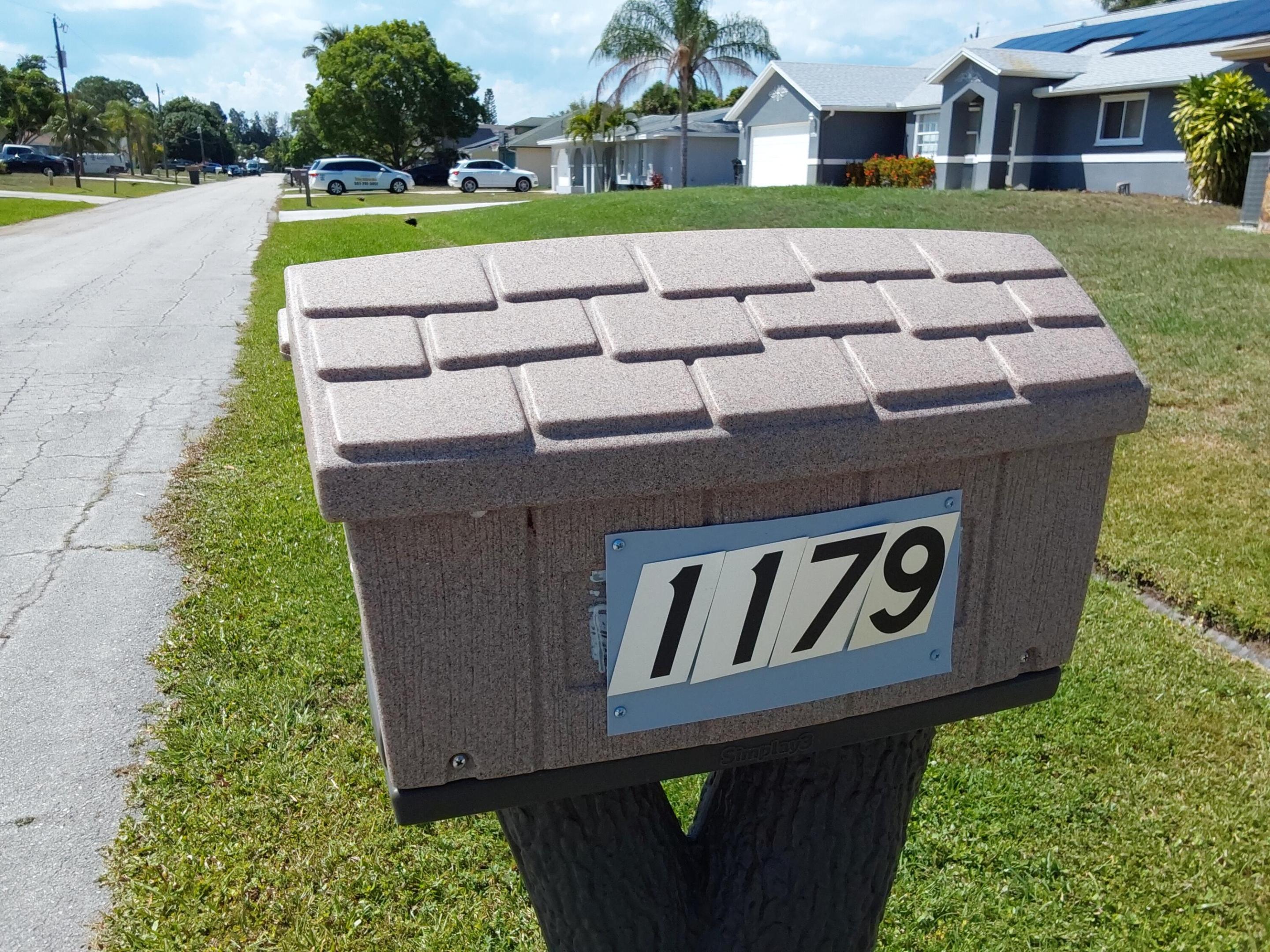 PORT ST LUCIE SECTION 3 - Residential