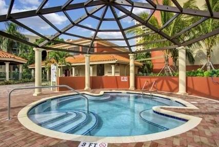 BLUE FONTAINE TRACT - Residential Lease