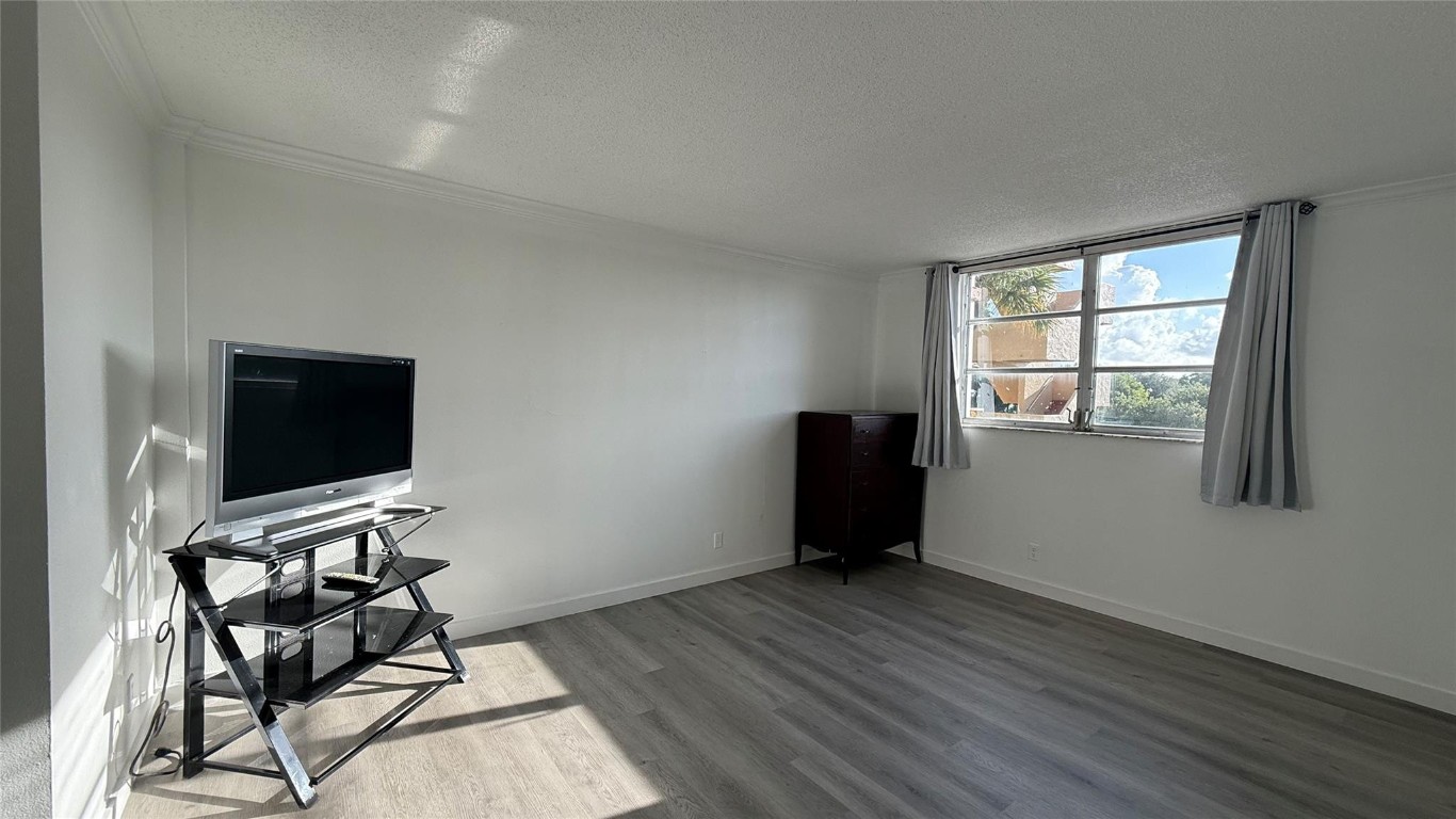 Polynesian Gardens - Residential