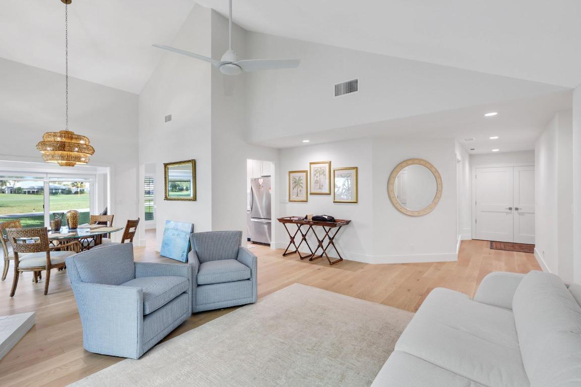 GREENS CAY OF JONATHANS LANDING - Residential