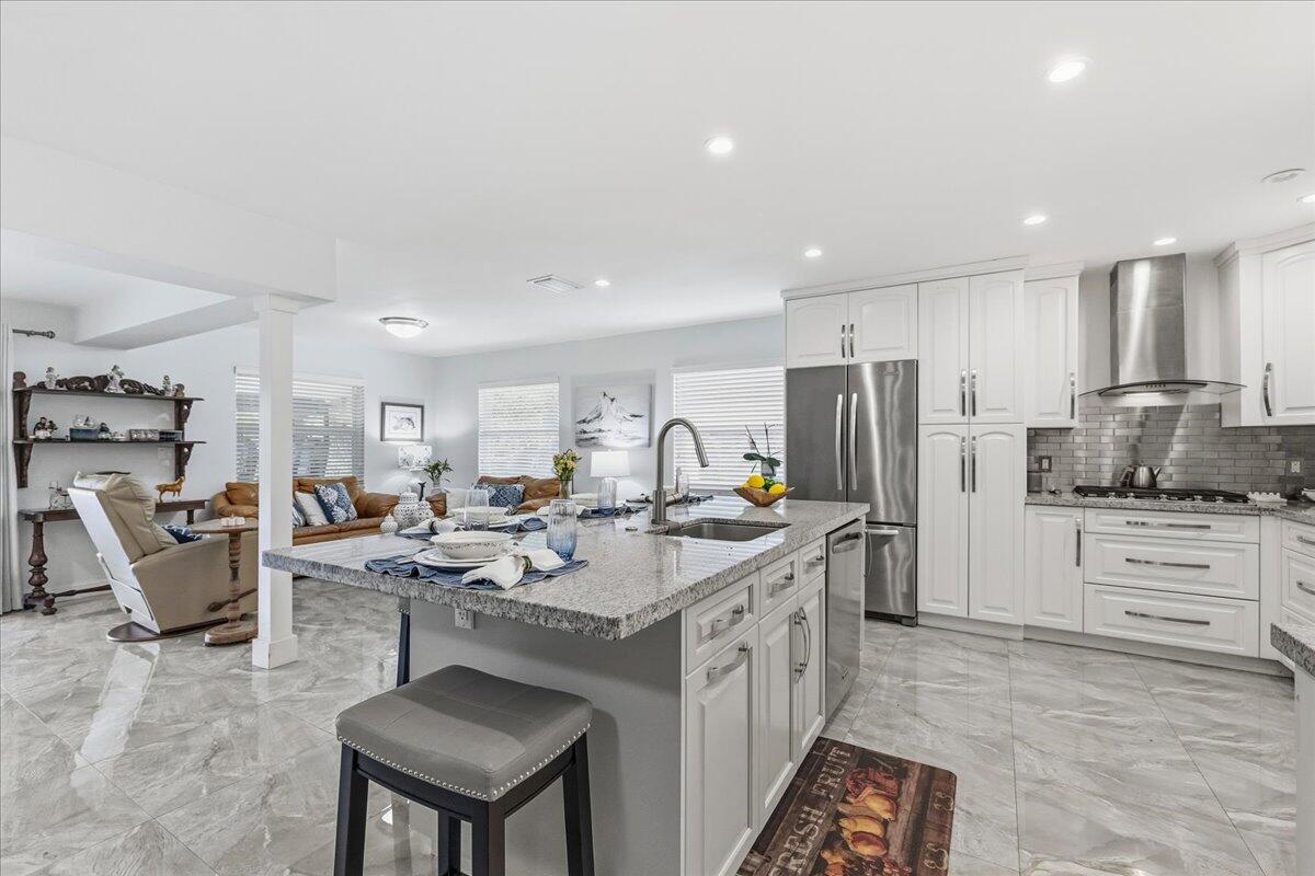 FLA FRUIT LANDS CO - Residential