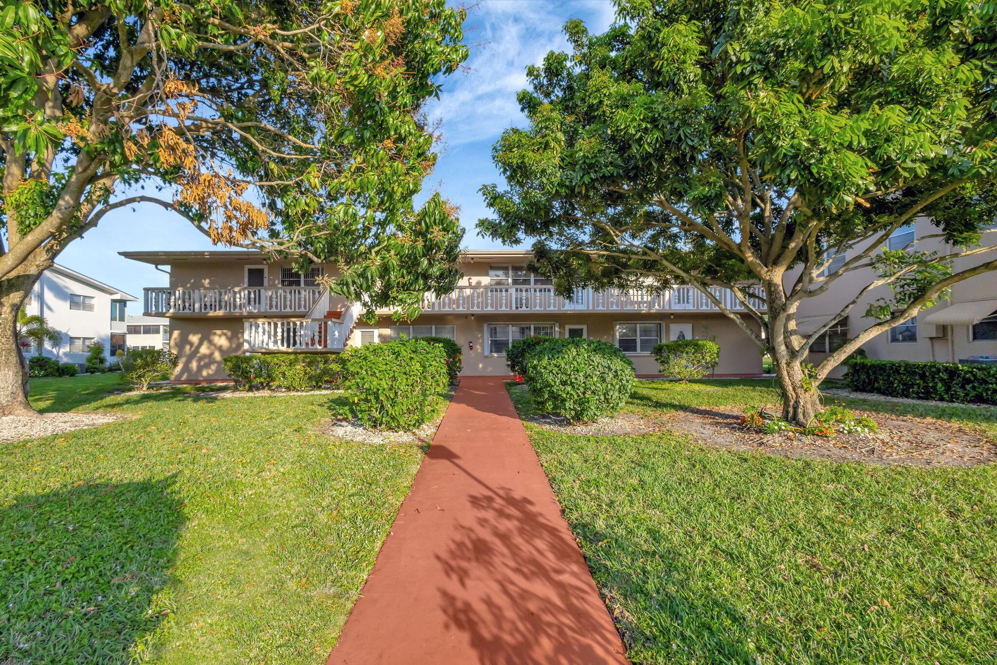 CENTURY VILLAGE--BEDFORD - Residential