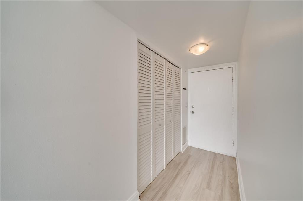 Vecino Del Mar - Residential