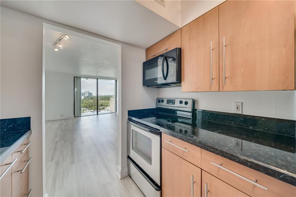 Vecino Del Mar - Residential