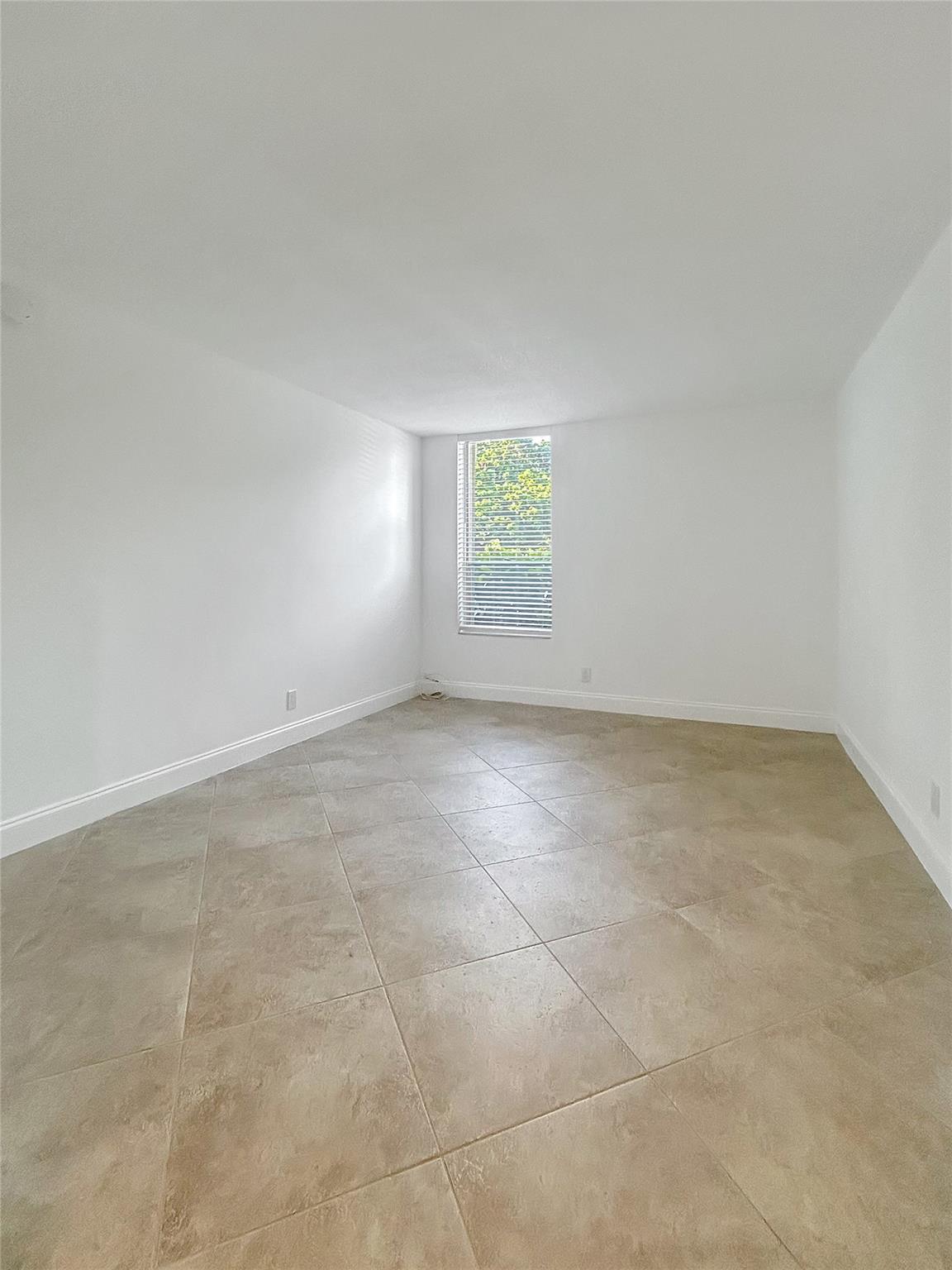 7173 Orange Dr 103B