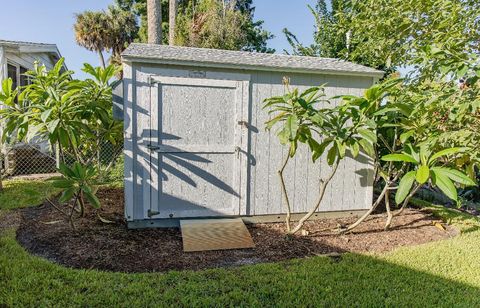 A home in Okeechobee