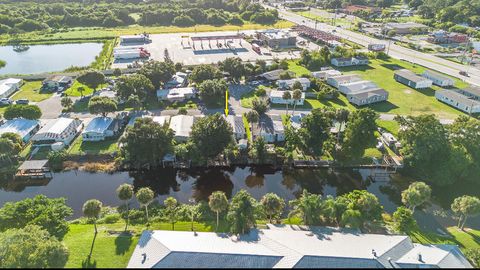 A home in Okeechobee