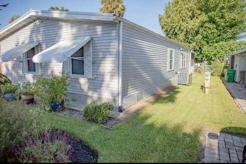 A home in Okeechobee