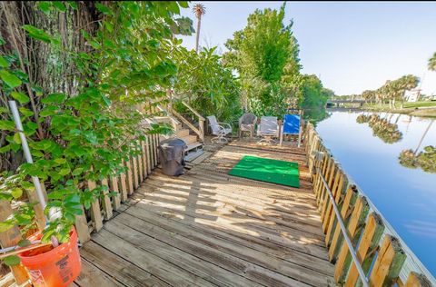 A home in Okeechobee