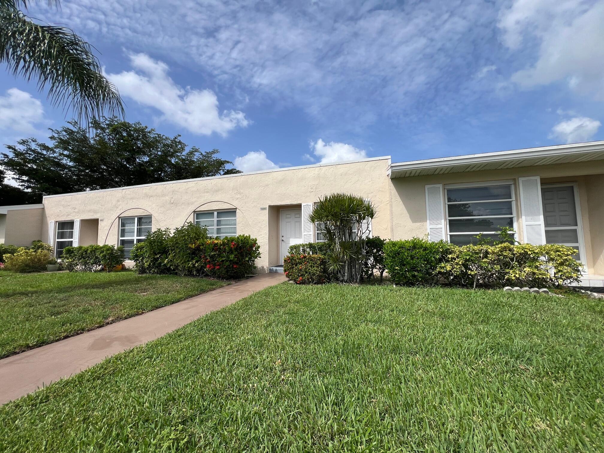 Photo 1 of 14 — 8584 BELLA VISTA Drive, Boca Raton, FL 33433