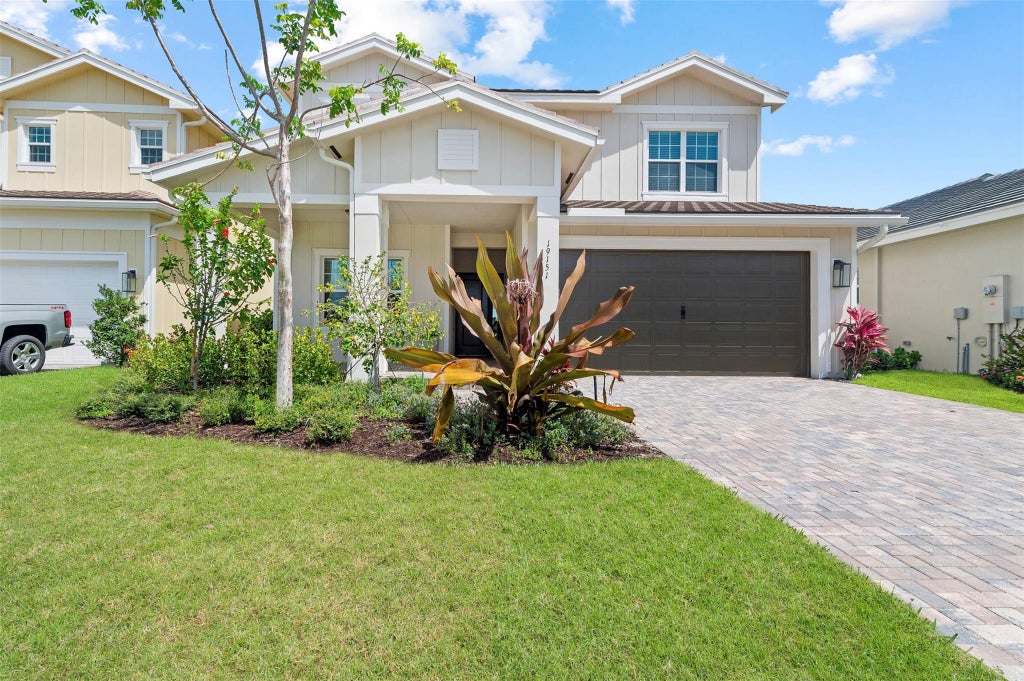 Photo of 19151 Rolling Acres Road, Loxahatchee, FL 33470 (MLS # F10488703)