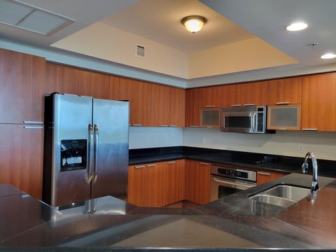 15051 Royal Oaks Ln 1902 North Miami FL 33181