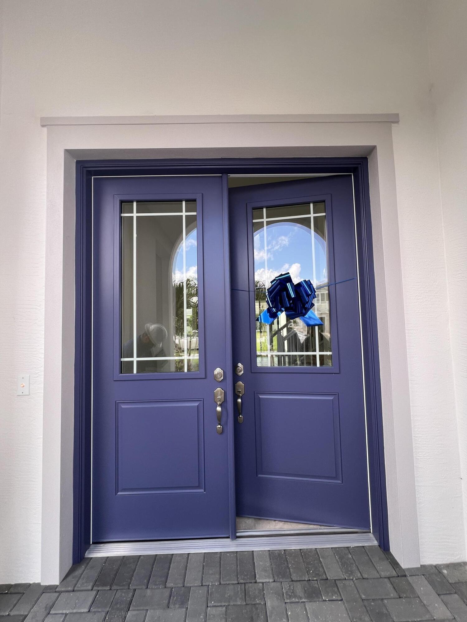 14200 Foothill Falls Way