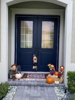 15402 Goldfinch Circle