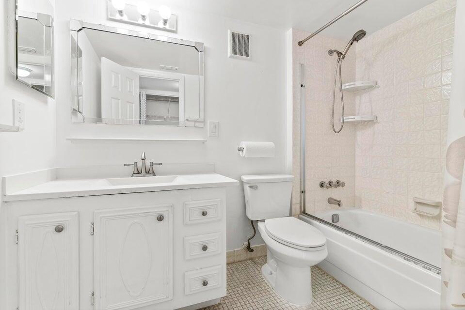 LAURELS AT MARGATE CONDO - Residential Lease