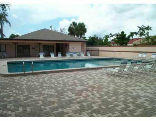 KENSINGTON WALK - Residential Lease