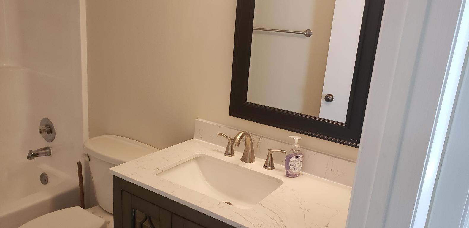 KENSINGTON WALK - Residential Lease