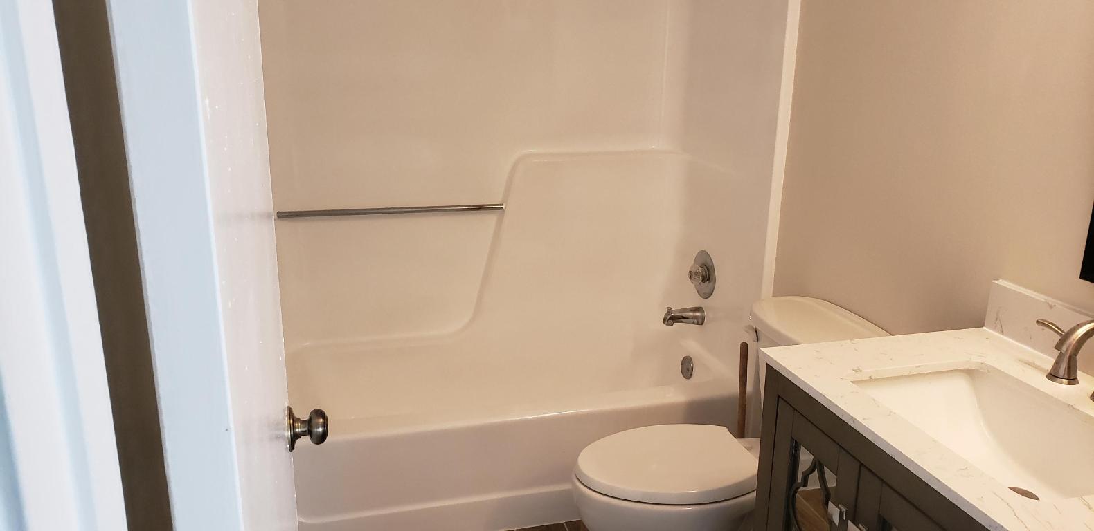 KENSINGTON WALK - Residential Lease