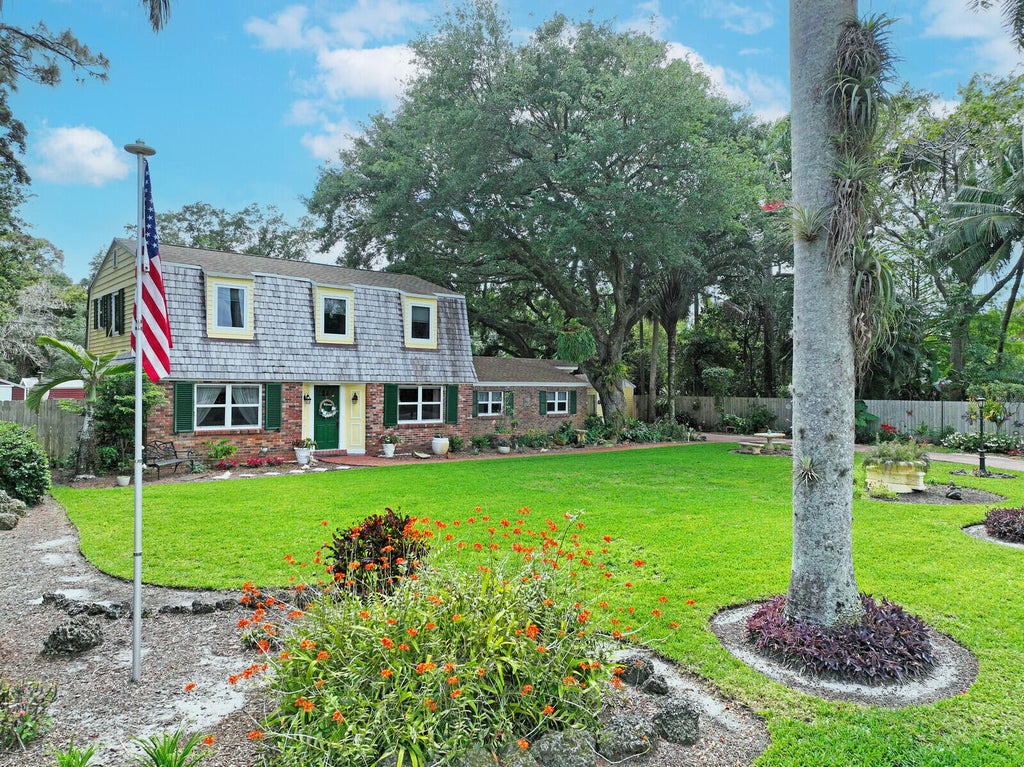 Photo of 4616 Woodmere Lane, Lake Worth, FL 33463 (MLS # R10974664)