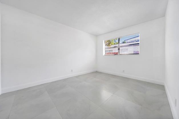 2420 Johnson St 107