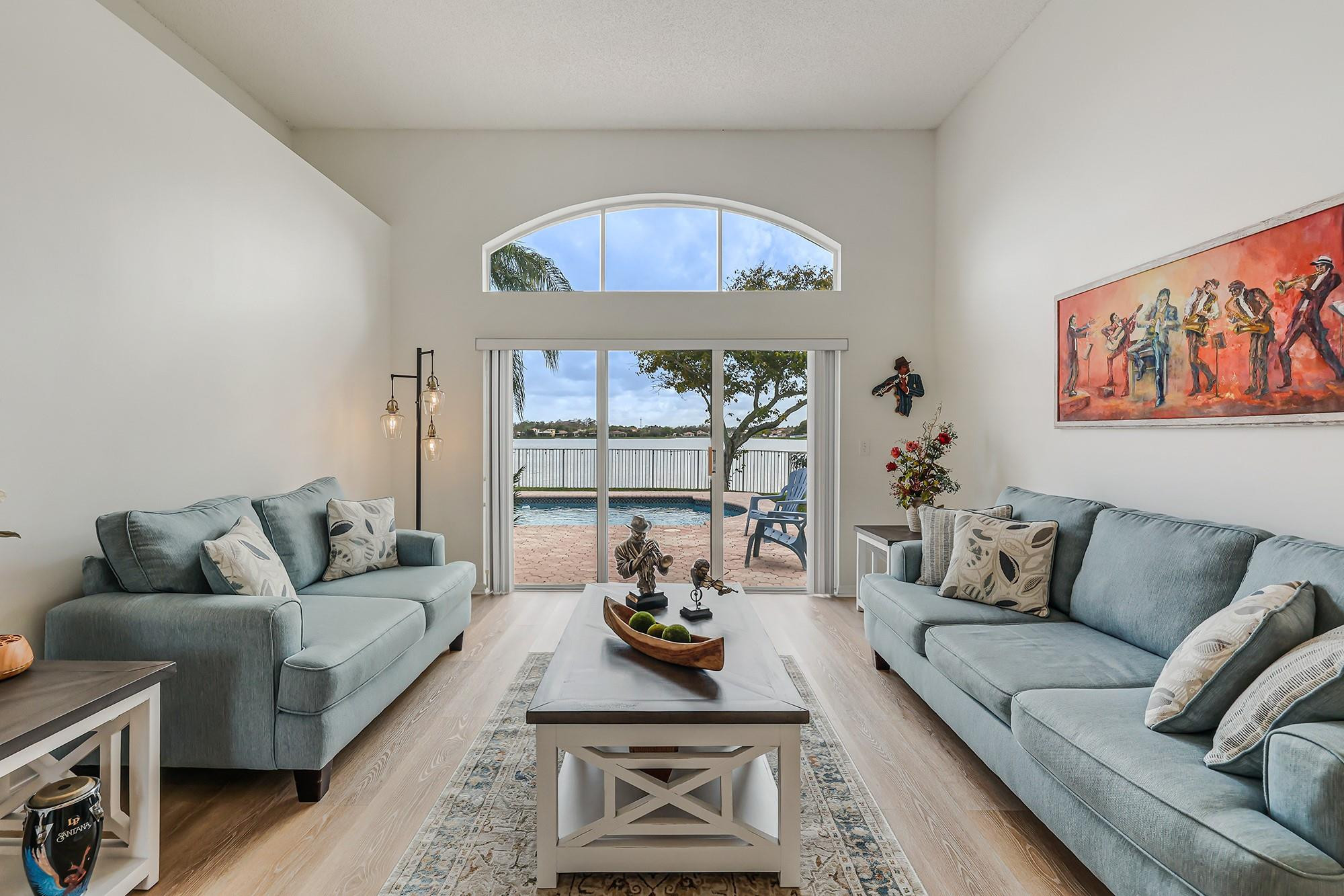 Coco Lakes 155-25 B - Residential