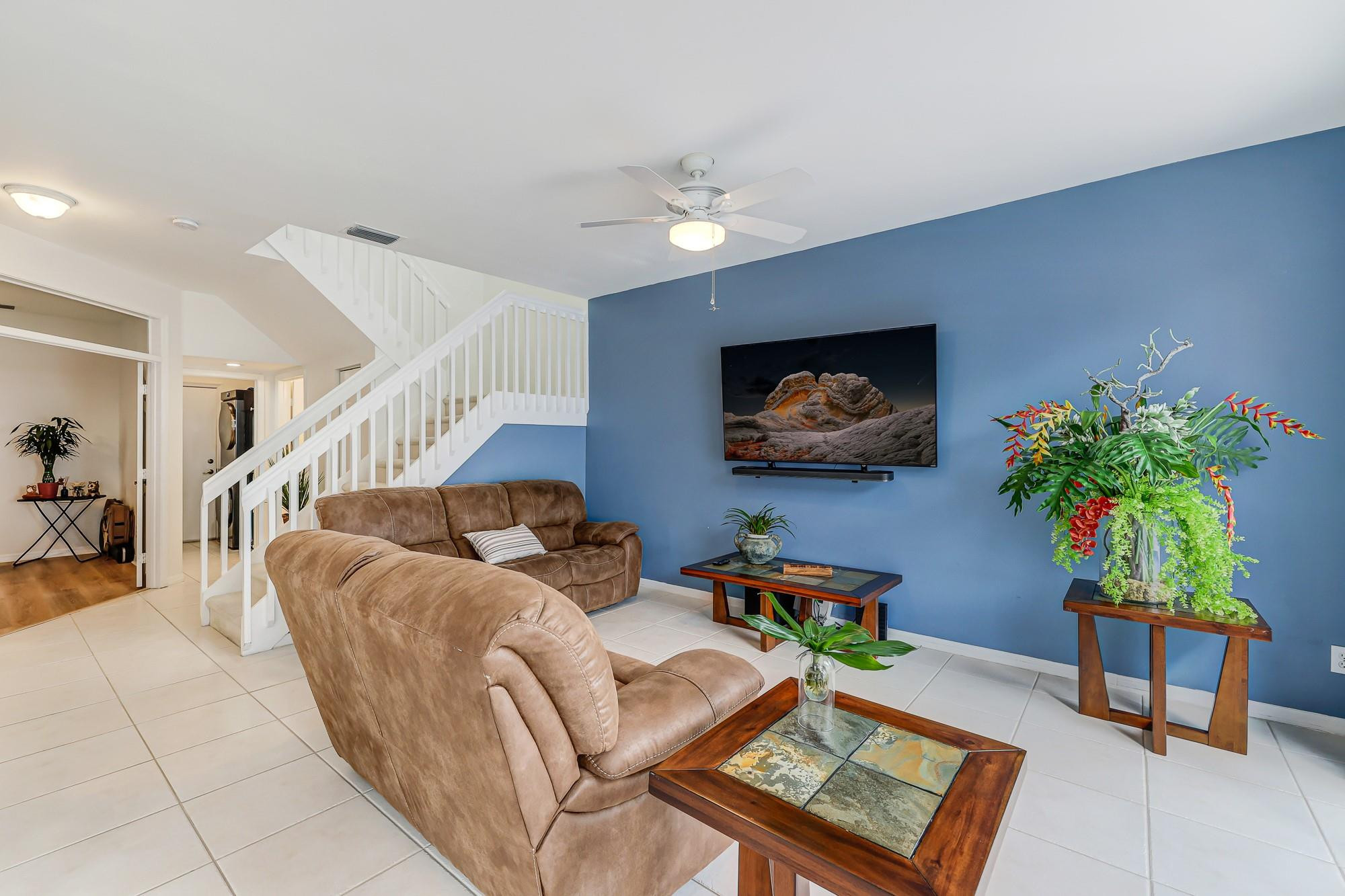 Coco Lakes 155-25 B - Residential