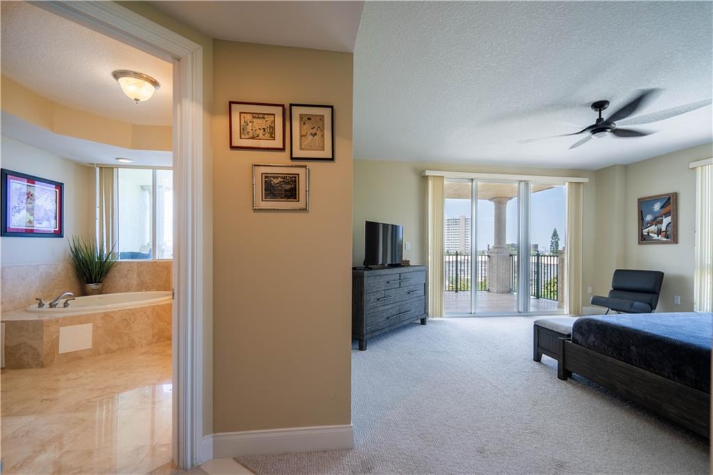 Puerta Del Sol - Residential