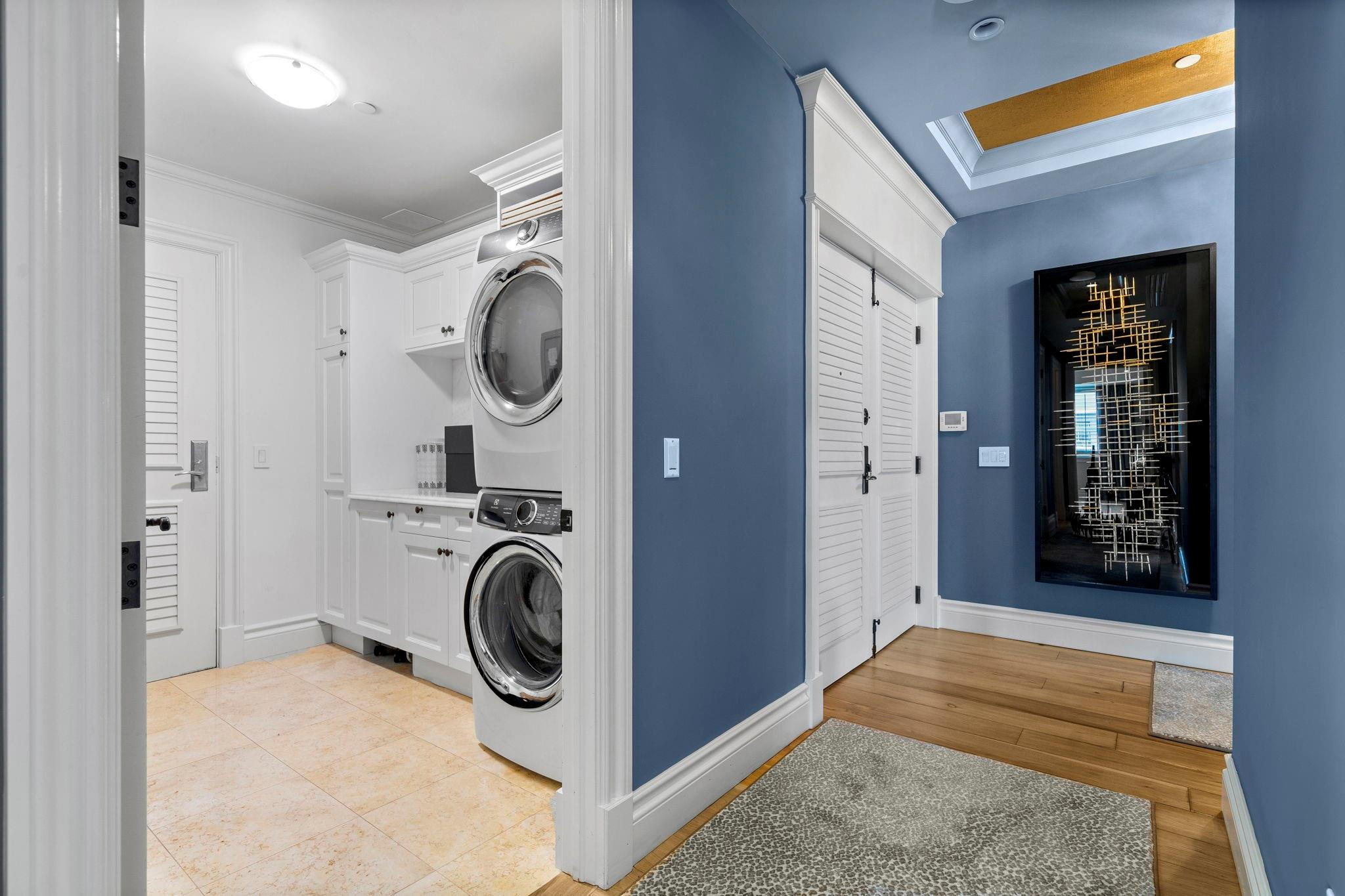 350 LAS OLAS PLACE - Residential