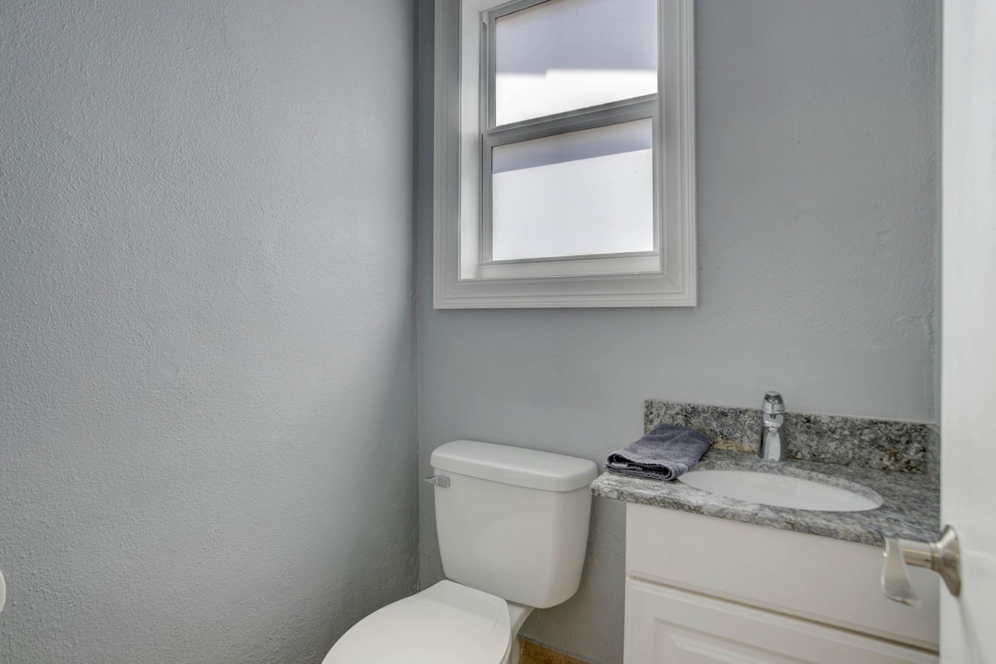 Bel-Air Isle 40-43 B - Residential