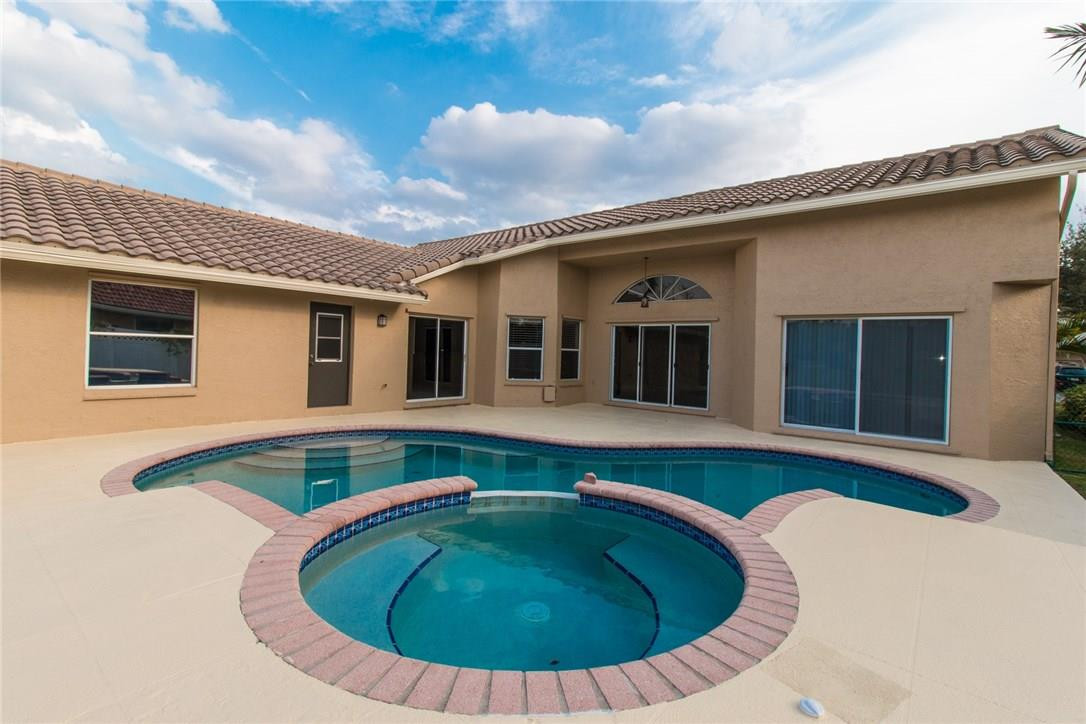 Springs Pointe 139-24 B - Residential