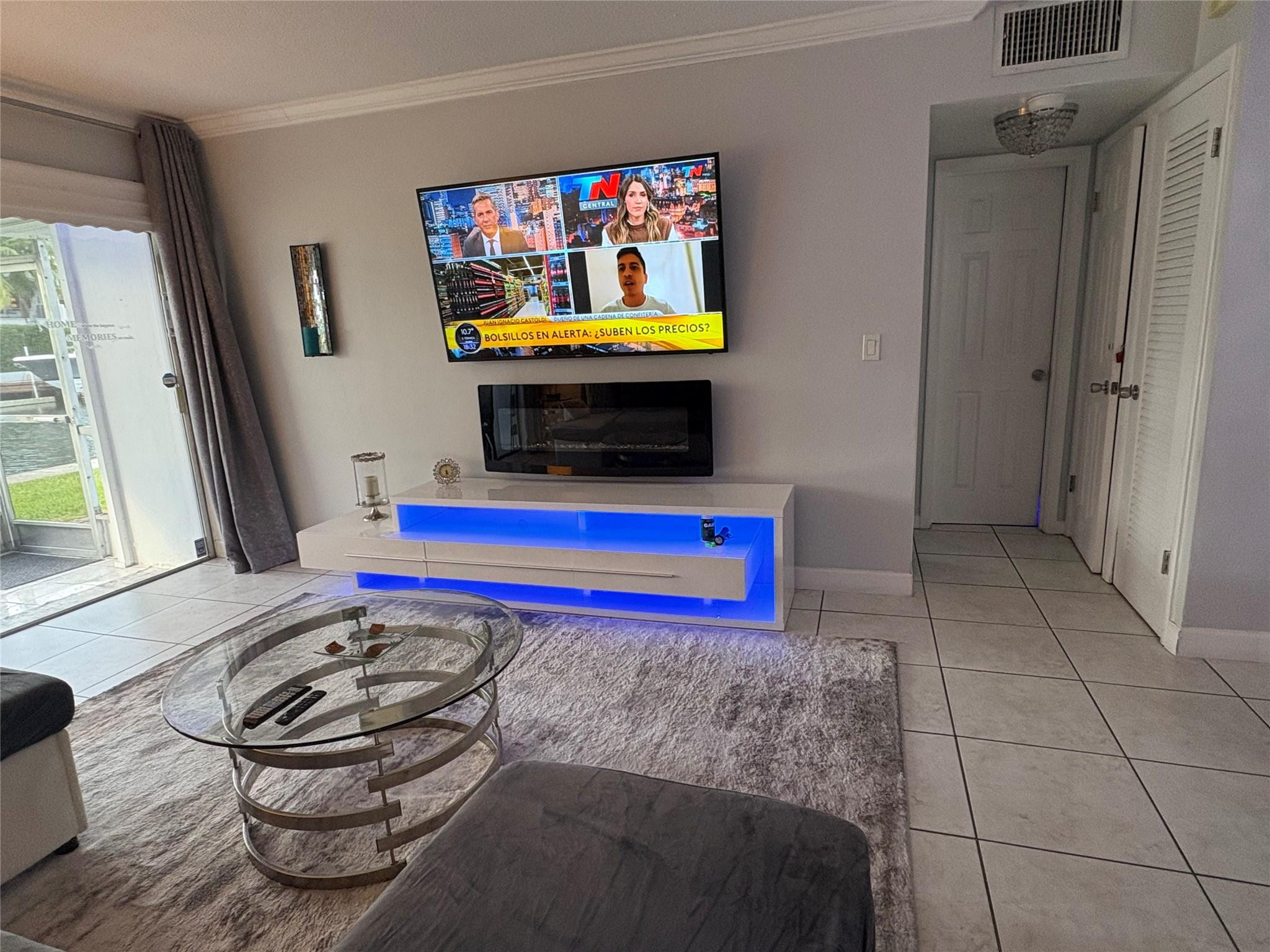 ISLE OF PARADISE CO-OP - Residential Lease