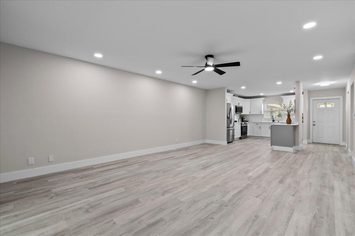 COVERED BRIDGE CONDO - Residential