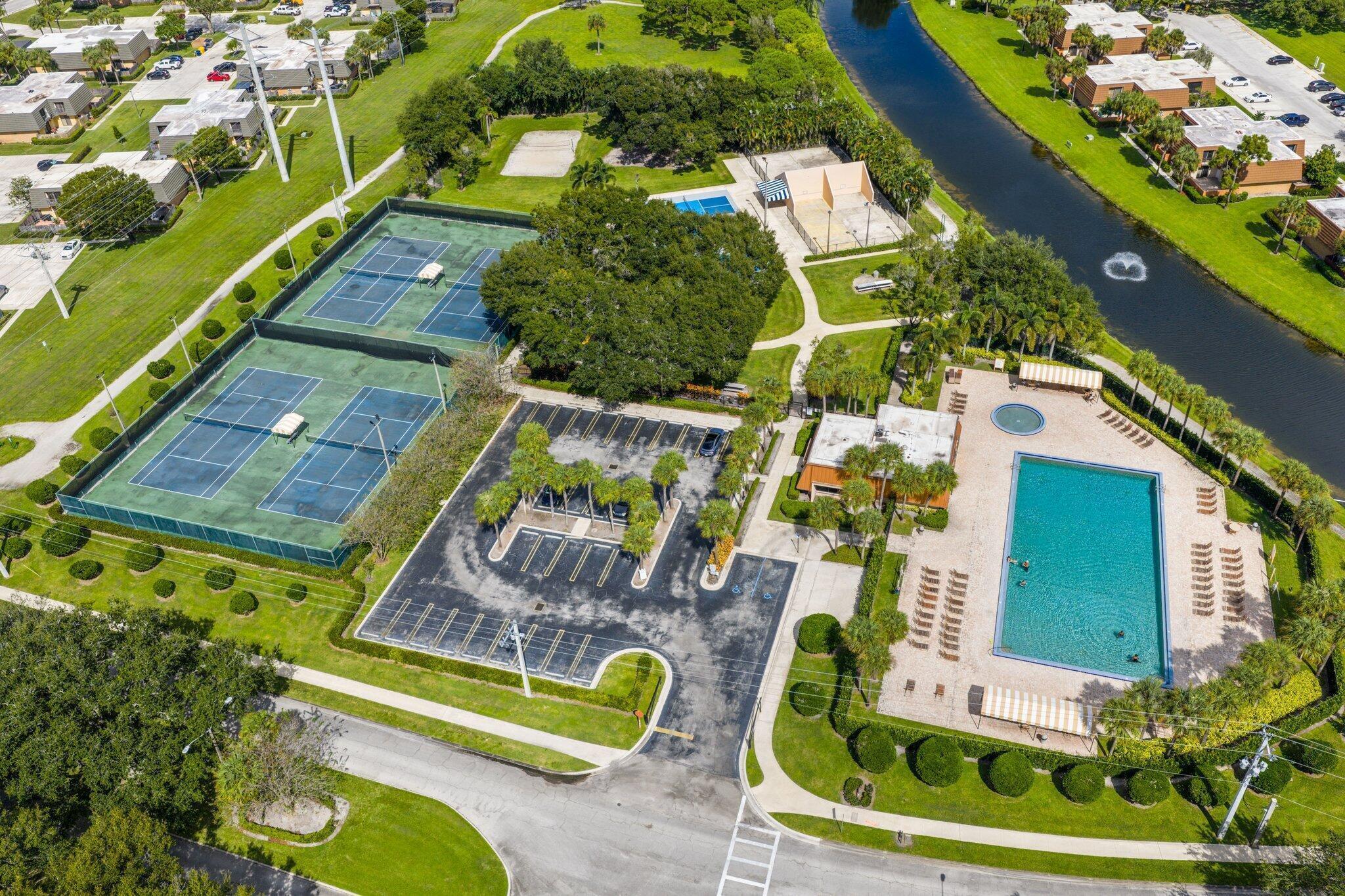 VILLAGE OF SANDALWOOD LAK - Residential