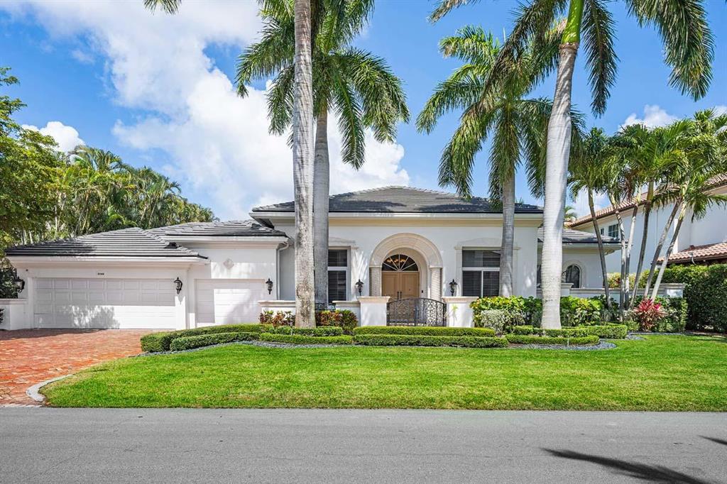 ROYAL PALM YACHT & COUNTR - Residential