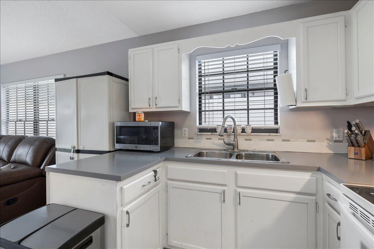 DIXIE HEIGHTS UNIT NO 2 - Residential