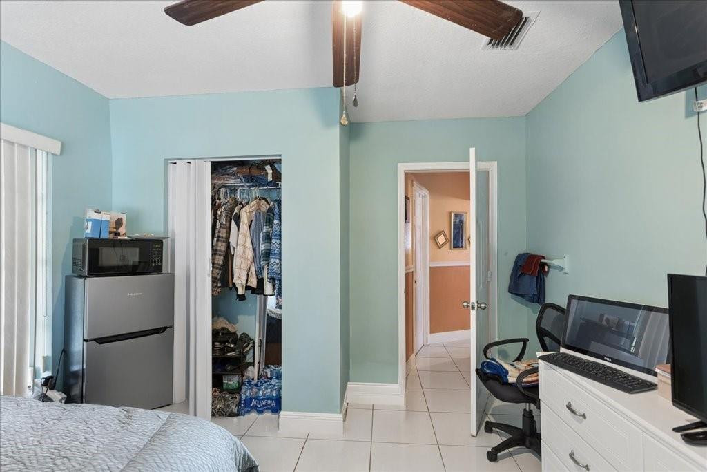 OAKLAND ESTATES 4TH SEC - Residential