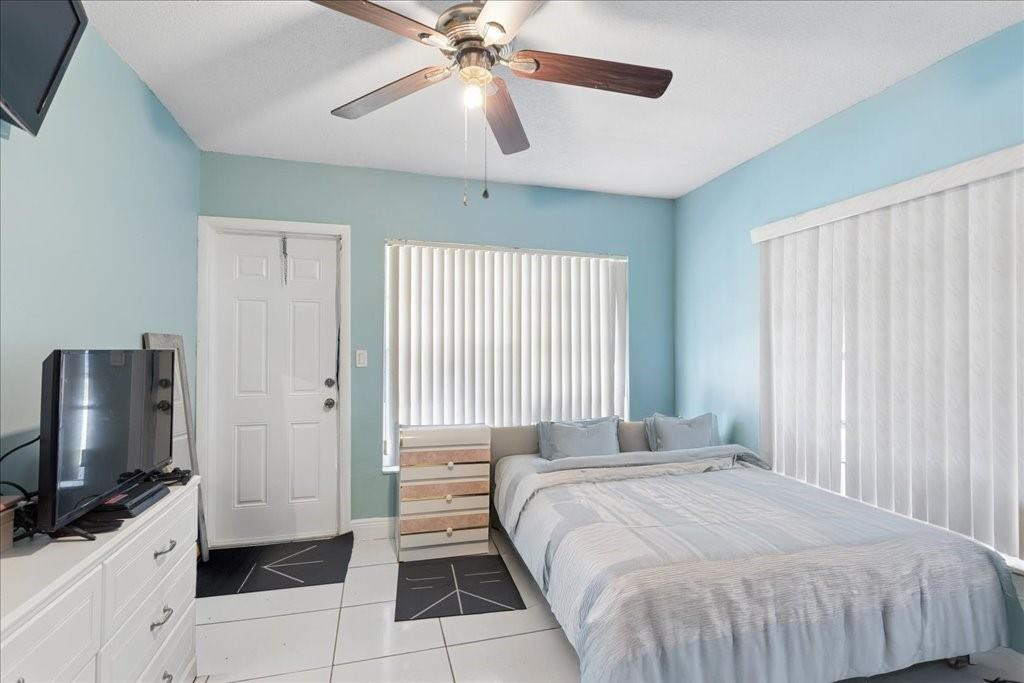 OAKLAND ESTATES 4TH SEC - Residential