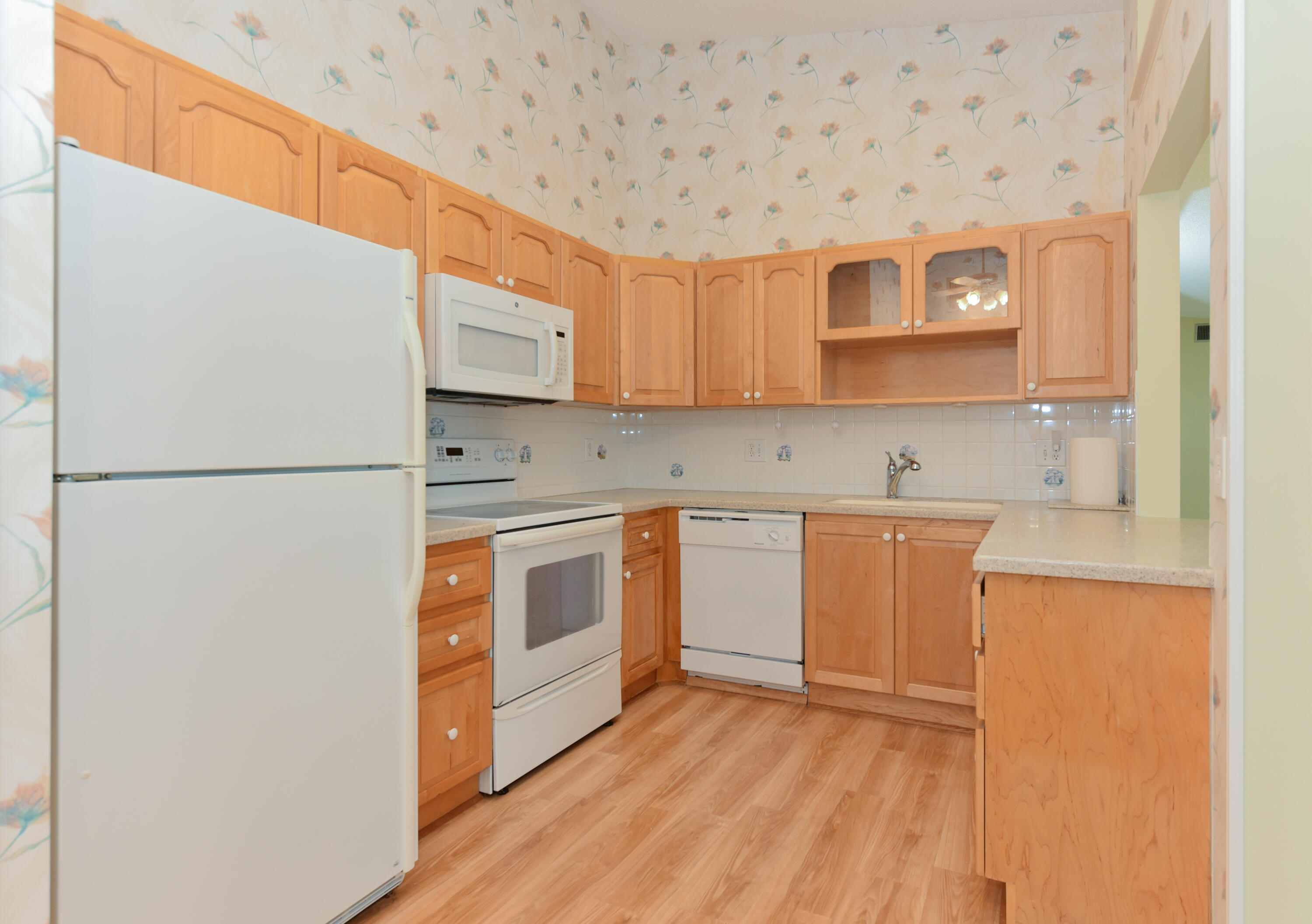 OAKWOOD II - Residential