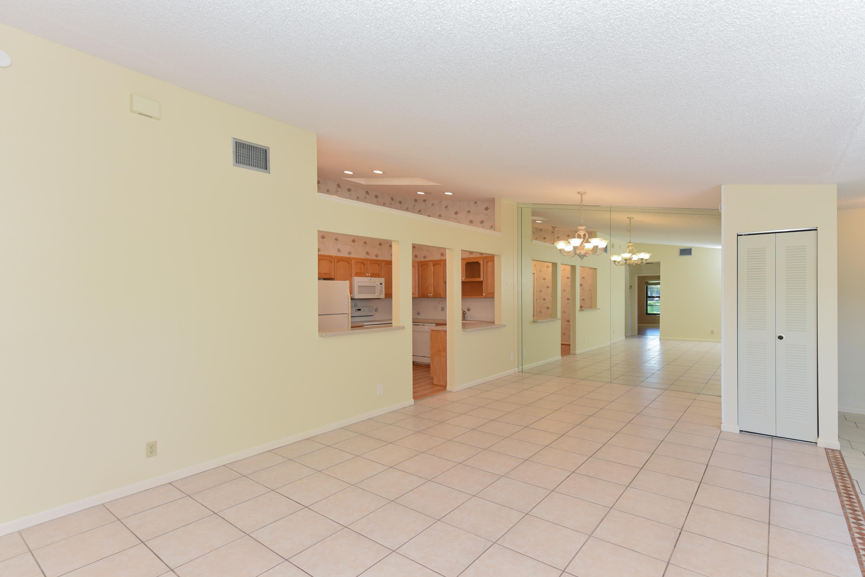 OAKWOOD II - Residential