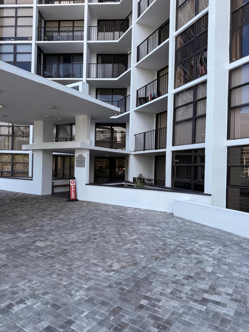 Photo of 200 Leslie Drive #924, Hallandale Beach, FL 33009 (MLS # B26011630)
