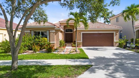 Single Family Residence in Weston FL 3795 Falcon Ridge Circle Cir.jpg