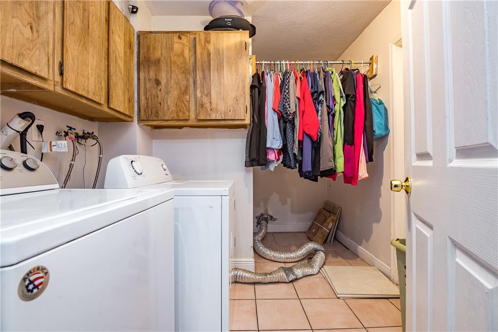 NORTH LAUDERDALE ESTATES - Residential