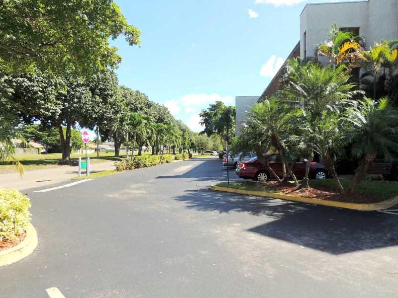 Sunrise Lakes - Residential